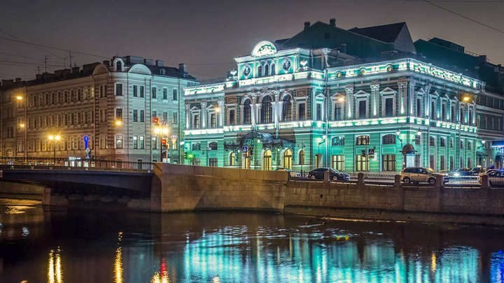 Архитектурное освещение театра
